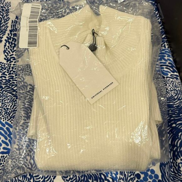 Universal Standard Mockneck Ribbed Sweater in Ivory / Cream Size XS (10-12) BNWT - Picture 7 of 7